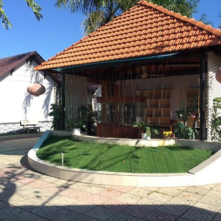 Aparthotel Nha Nghi Tran Duc Phú Mỹ Zewnętrze zdjęcie