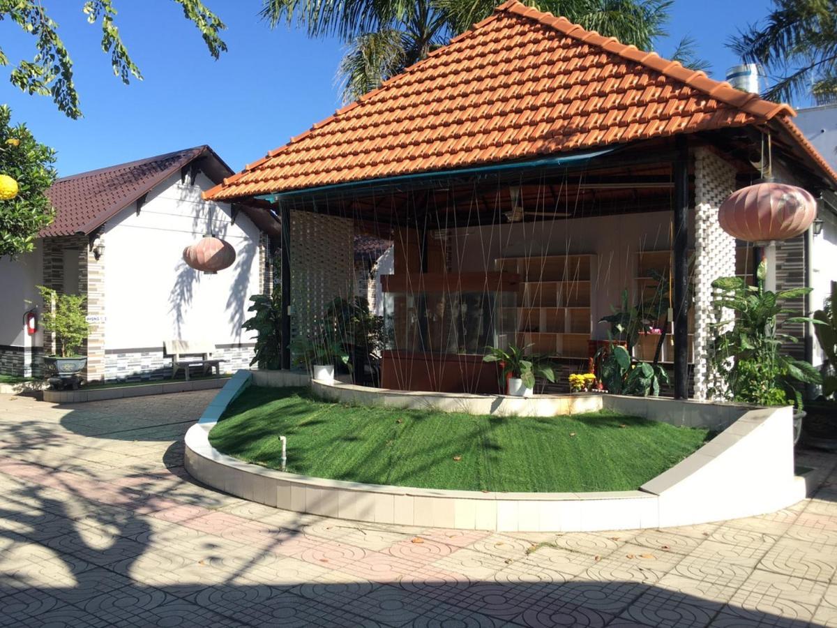 Aparthotel Nha Nghi Tran Duc Phú Mỹ Zewnętrze zdjęcie